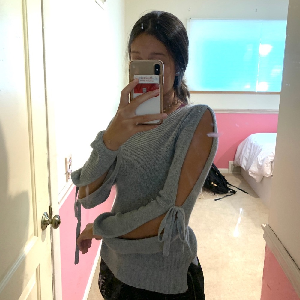 American Eagle Grey Open Tie-Sleeve Sweater